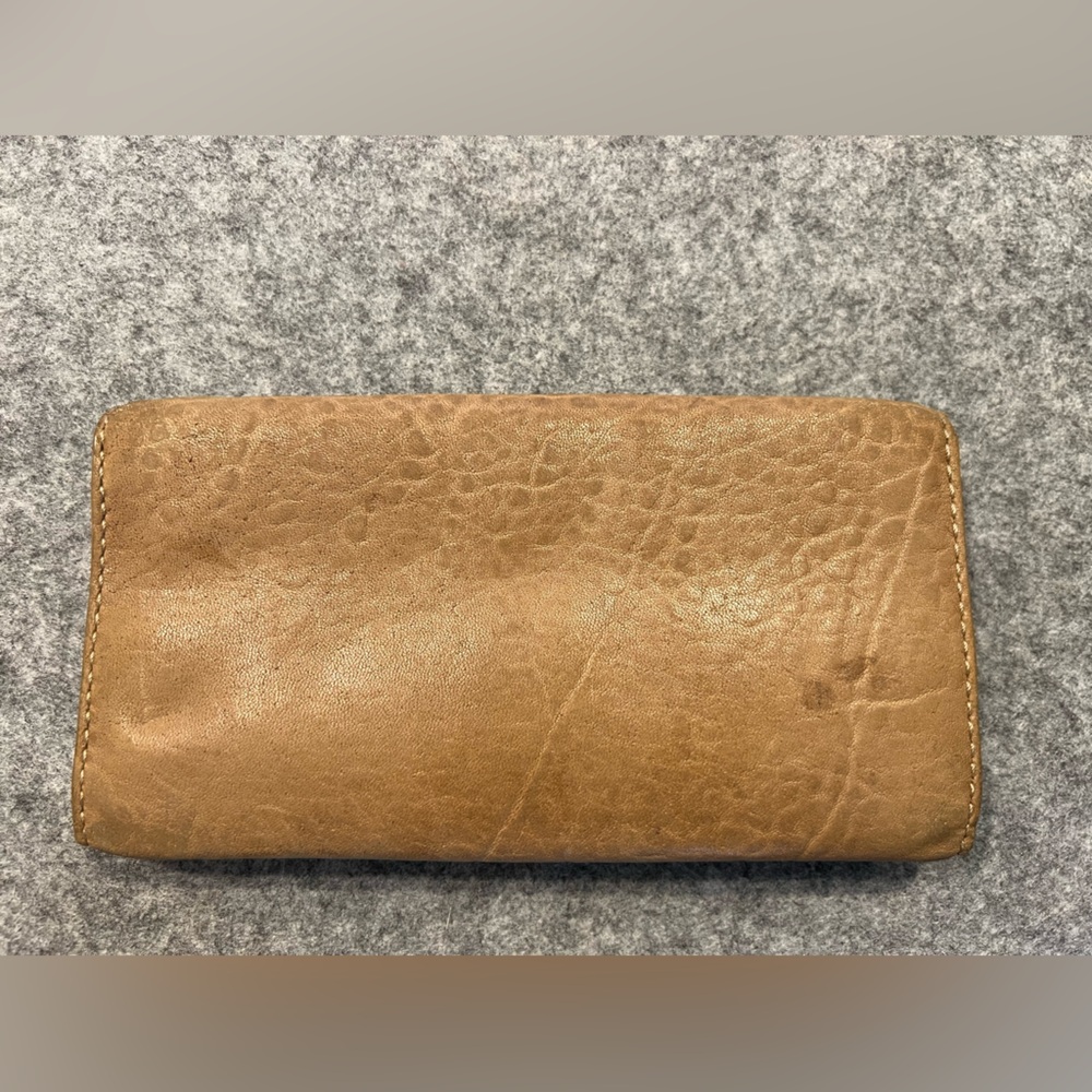 Marc Jacobs Wallet - Picture 3 of 6